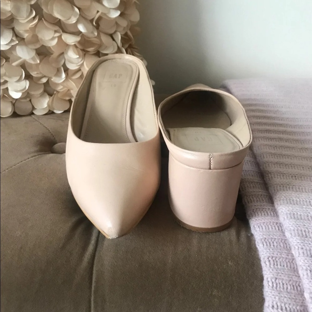 Pointy Toe Leather Mules - Picture 2 of 4